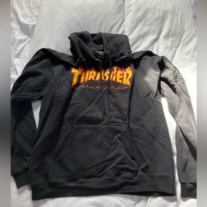 size M Thrasher sweatshirt